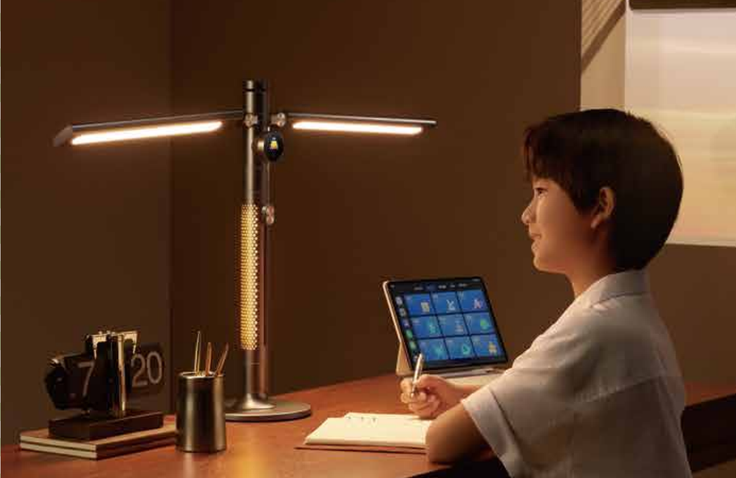 TS1 desk lamp in the study scene supplied in the original catalogue